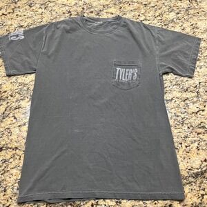 Tylers Ft Worth Texas Pocket T-Shirt Mens Gray Short Sleeve Graphic Tee S